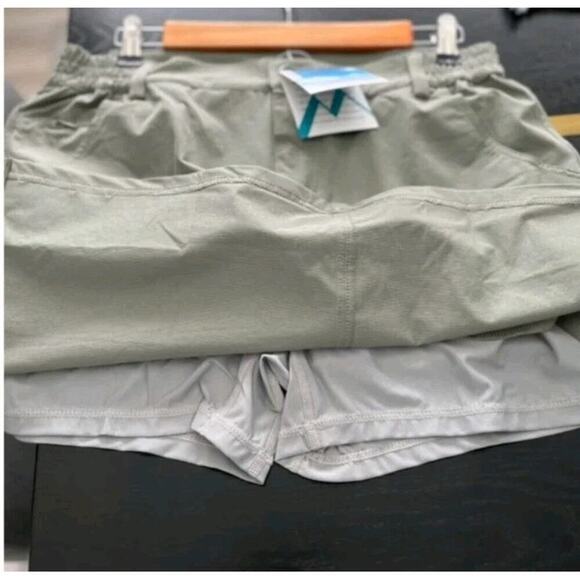 Willit Women's Outdoor Golf Casual Skort / Skirt UPF 50+ Quick Dry Zip Size M - Picture 6 of 6